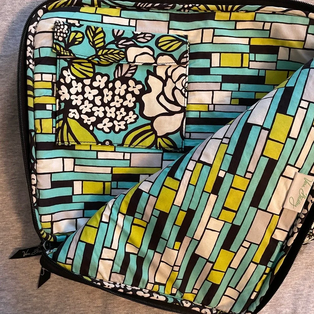 Vera Bradley computer case